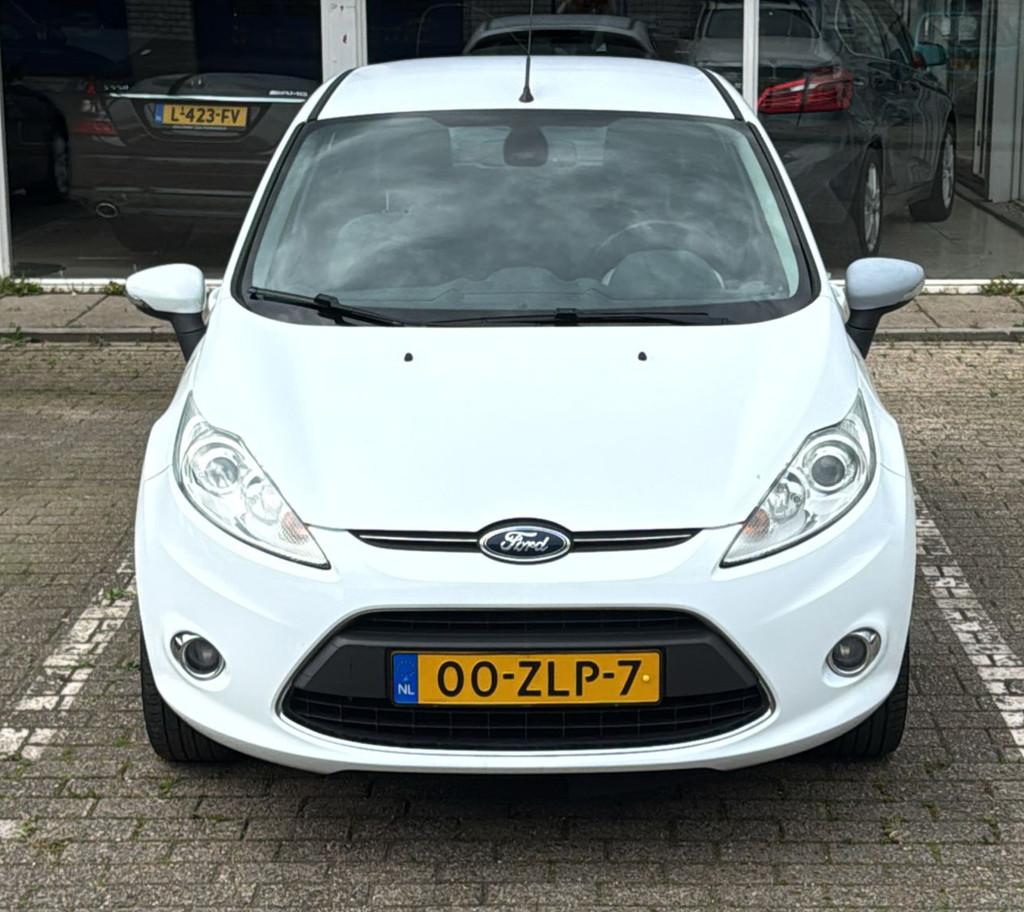 Ford Fiesta 1.25 Titanium, Voorwielaandrijving, Euro 5, Stof, 82 pk