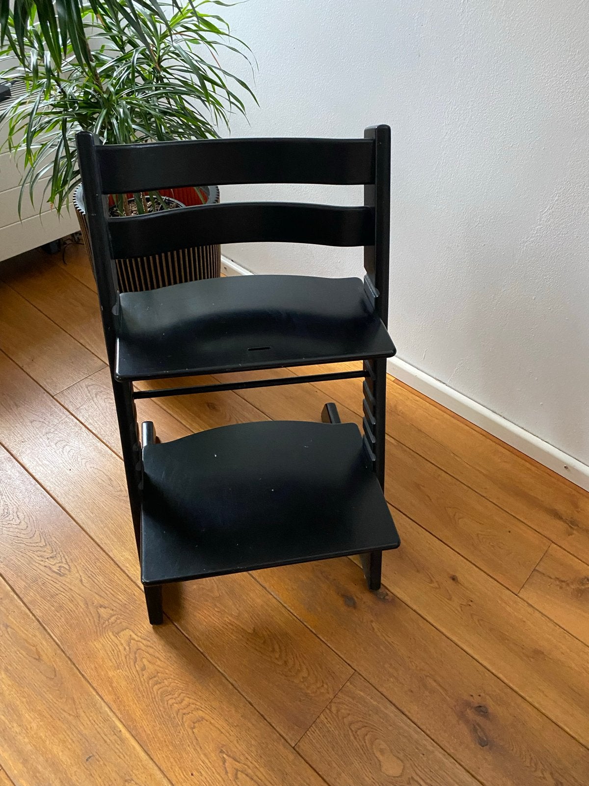 Stokke Tripp Trapp kinderstoel - Zwart Nieuw model, Ophalen, Gebruikt, Meegroeistoel, Aanschuifbaar