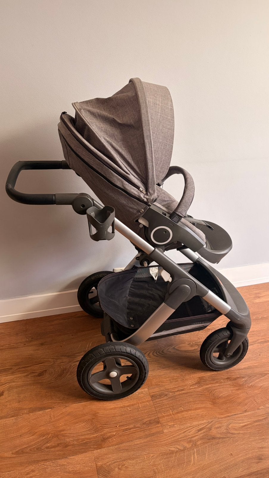 Stokke trailz kinderwagen grijs, Ophalen, Zo goed als nieuw, Overige merken, Luchtbanden
