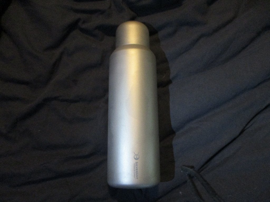 Titanium Thermosfles met Theehouder voor losse thee. Nieuw., Huis en Inrichting, Keuken | Servies, Overige typen, Nieuw, Ophalen of Verzenden