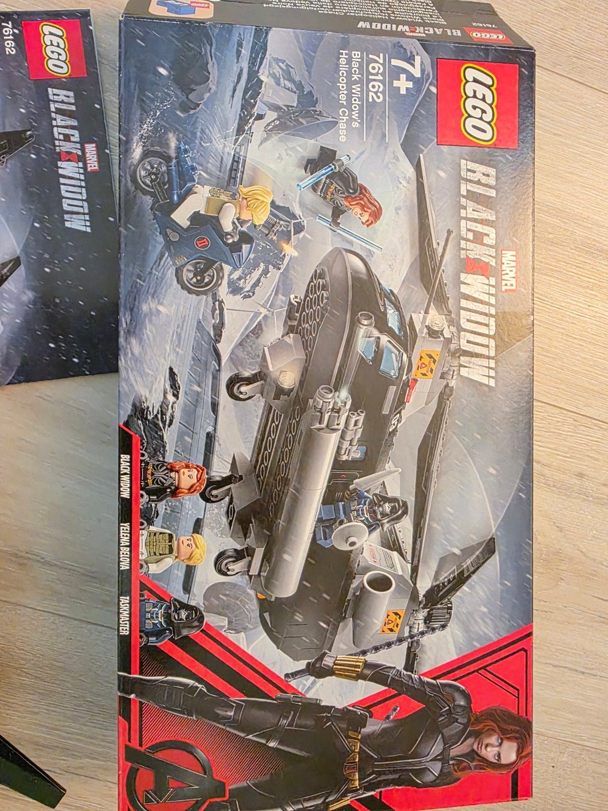 Lego Marvel 76162 compleet + custom Red Guardian & Melina, Ophalen, Zo goed als nieuw