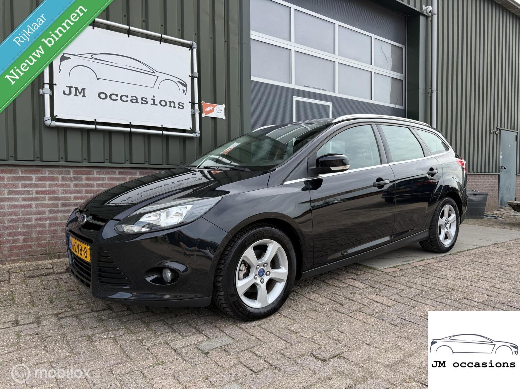 Ford Focus Wagon 1.0 Titanium|Airco|Cruise|Bluetooth|APK 4-2, Auto's, 125 pk, Gebruikt, Zwart, Origineel Nederlands