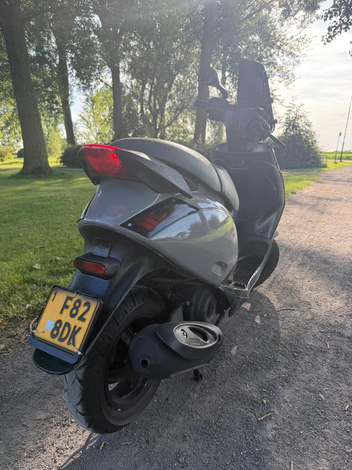 Foto 5 van Piaggio zip 4 takt 2012