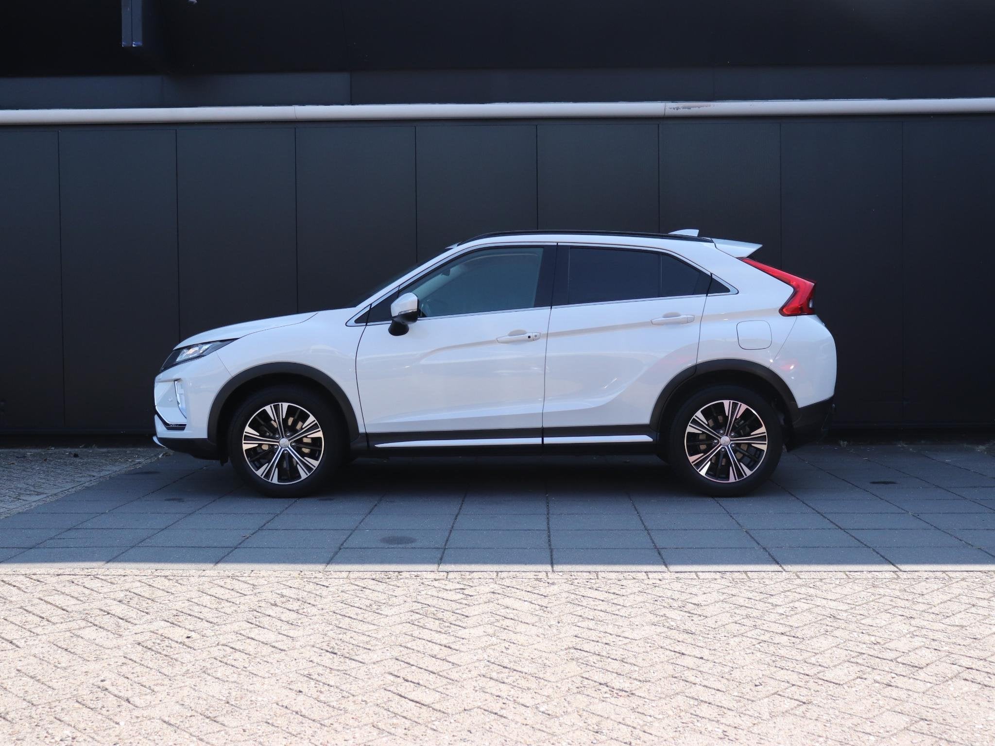 Mitsubishi Eclipse Cross 1.5 DI-T First Edition | TREKHAAK |, Auto's, Mitsubishi, Voorwielaandrijving, Euro 6, 4 cilinders, Origineel Nederlands