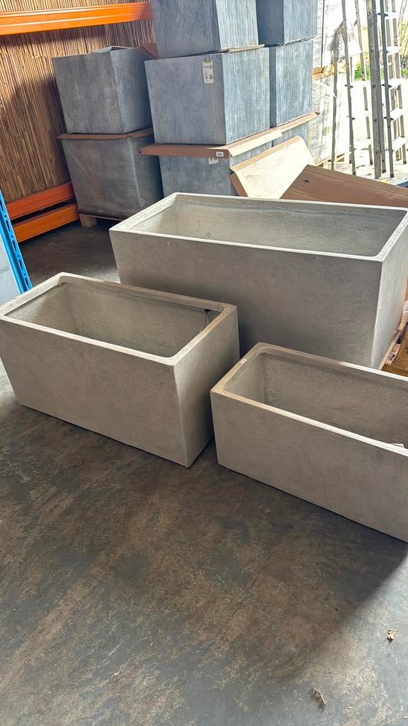 Langwerpige bloembakken - 3 maten, Tuin en Terras, Bloembakken en Plantenbakken, Ophalen, Steen, 100 cm of meer, Nieuw
