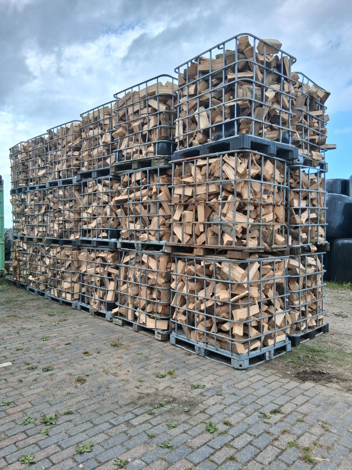 Vers gekloofd essenhout, prachtige kwaliteit!, Tuin en Terras, Haardhout, 6 m³ of meer, Ophalen, Essenhout, Blokken
