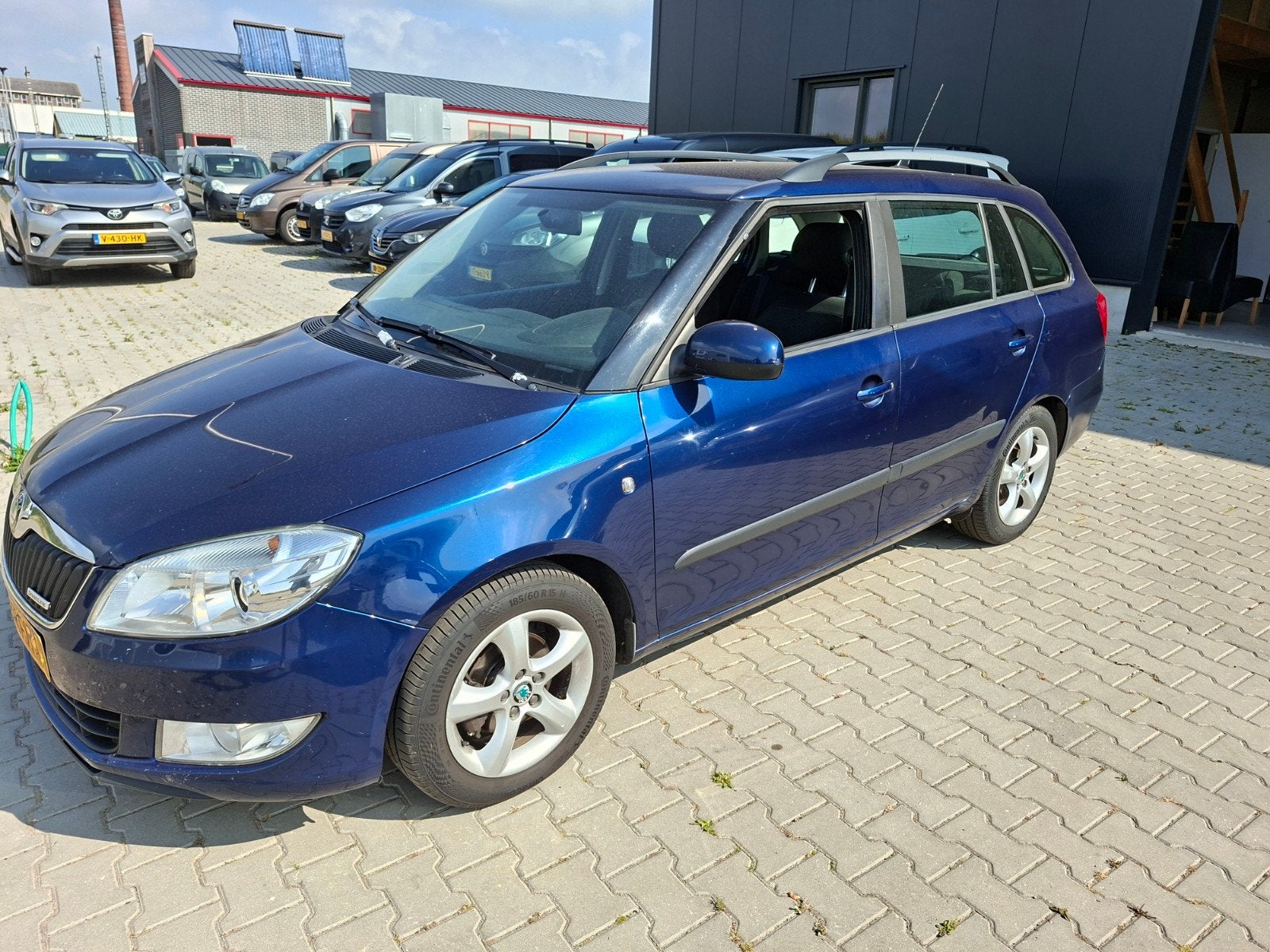 Skoda Fabia 1.2 TDI NIEUWE APK ! 55KW Combi 2011 Blauw, Auto's, Skoda, Voorwielaandrijving, Euro 5, Blauw, Origineel Nederlands