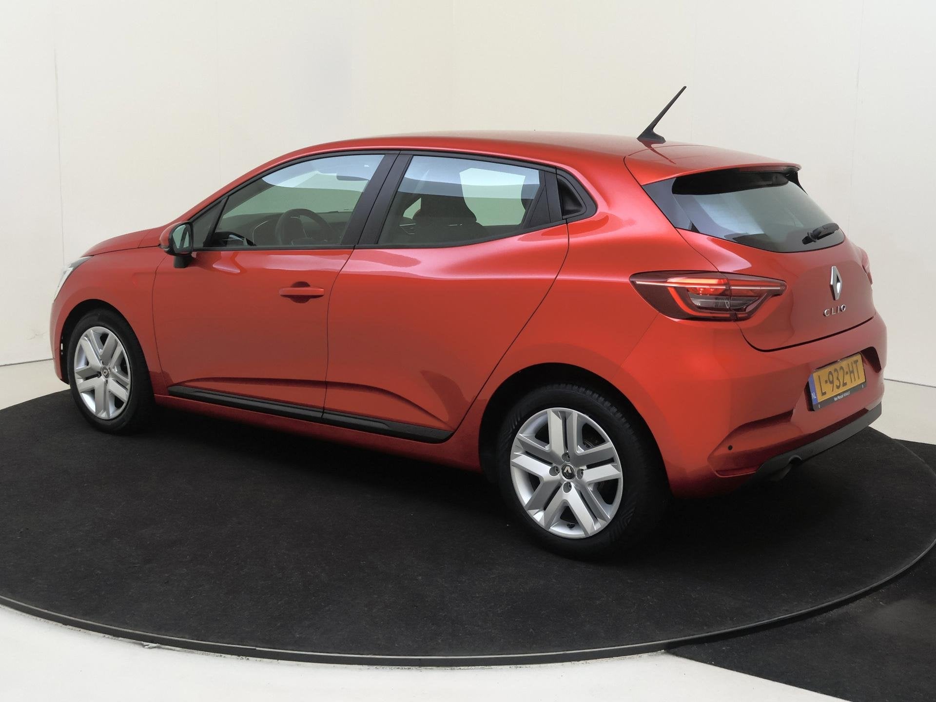 Renault Clio 1.0 TCe Zen Airco | bluetooth, Voorwielaandrijving, Stof, Gebruikt, 49 €/maand