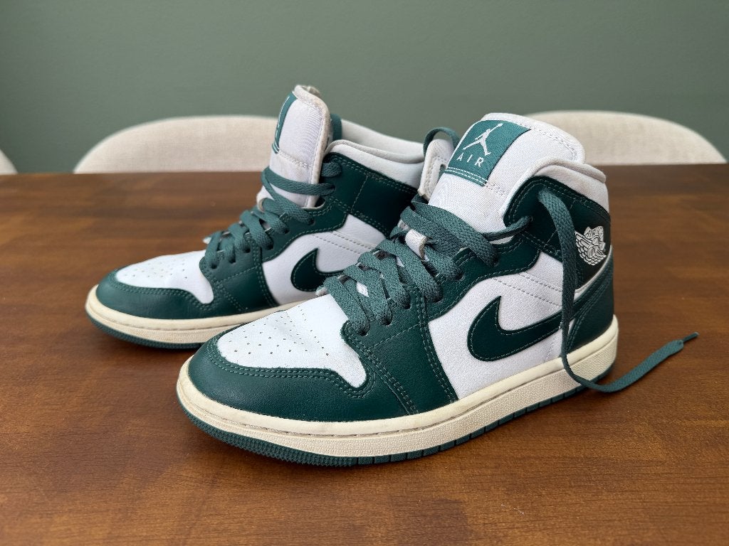 ** Nike Air Jordan One Mid "Oxidized Green" | maat 37.5 **, Nike Air Jordan, Ophalen of Verzenden, Groen, Sneakers of Gympen