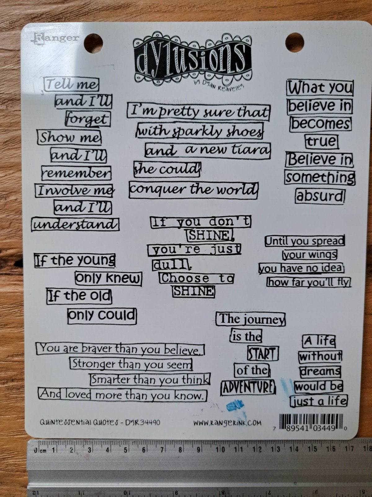 DYLUSIONS RUBBER STEMPEL QUOTES DYR34490 TEKSTEN, Hobby en Vrije tijd, Ophalen of Verzenden, Zo goed als nieuw, EZ-mounted stempel
