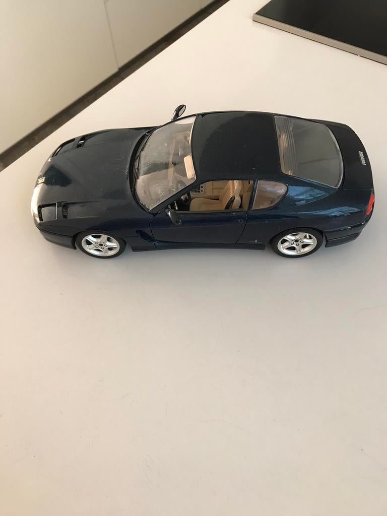 Ferrari 456GT, Hobby en Vrije tijd, Modelauto's | 1:18, Ophalen, Zo goed als nieuw, Bburago