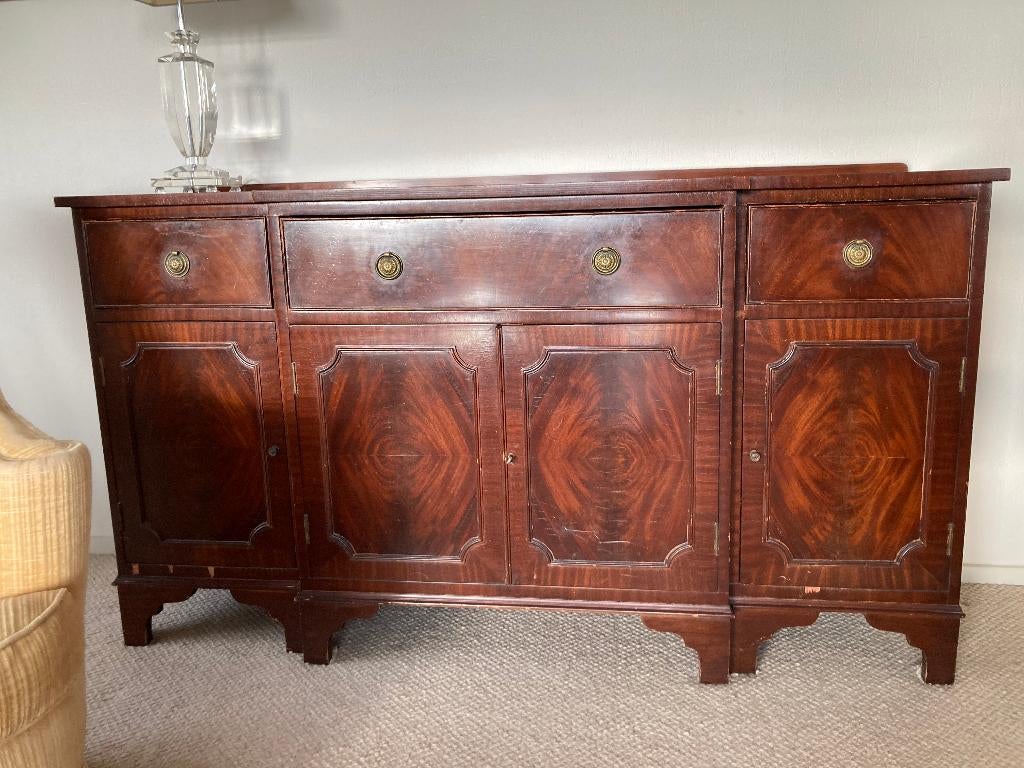 Antiek mahoniehouten houten dressoir met 3 lades en deurtjes, Ophalen