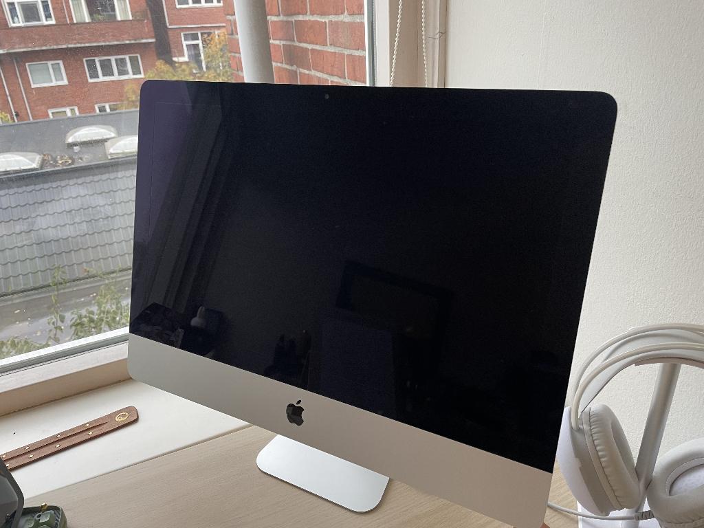 iMac 21.5-inch 1TB Late 2013, Computers en Software, Apple Desktops, Ophalen, 2 tot 3 Ghz, IMac, Zo goed als nieuw
