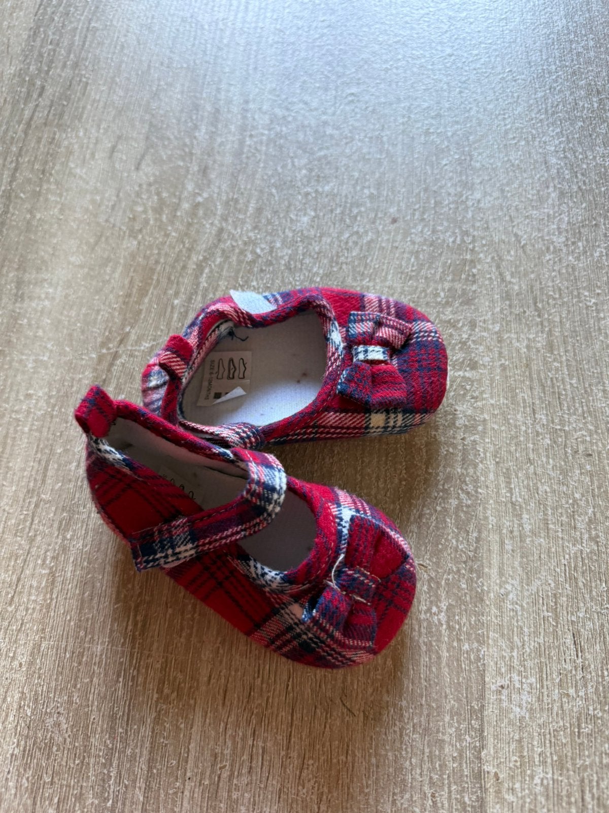 Baby schoenen, Kinderen en Baby's, Babykleding | Schoentjes en Sokjes, Schoentjes, Jongetje of Meisje, Ophalen of Verzenden, Zo goed als nieuw