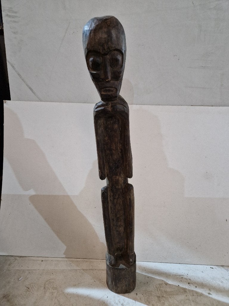 Mooi massief Afrikaans beeld houtsnijwerk 98cm hoog, Houtsnijwerk, Hout, Man, 50 - 100 cm