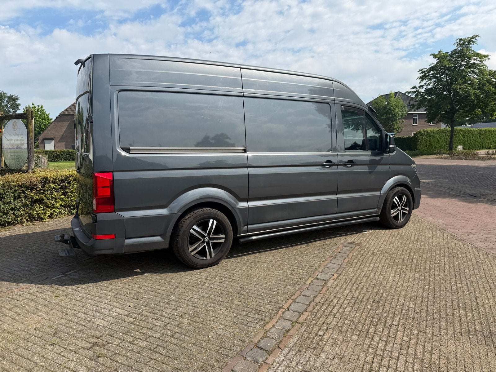 Foto 6 van Volkswagen Crafter 2.0 TDI 140pk L3h3