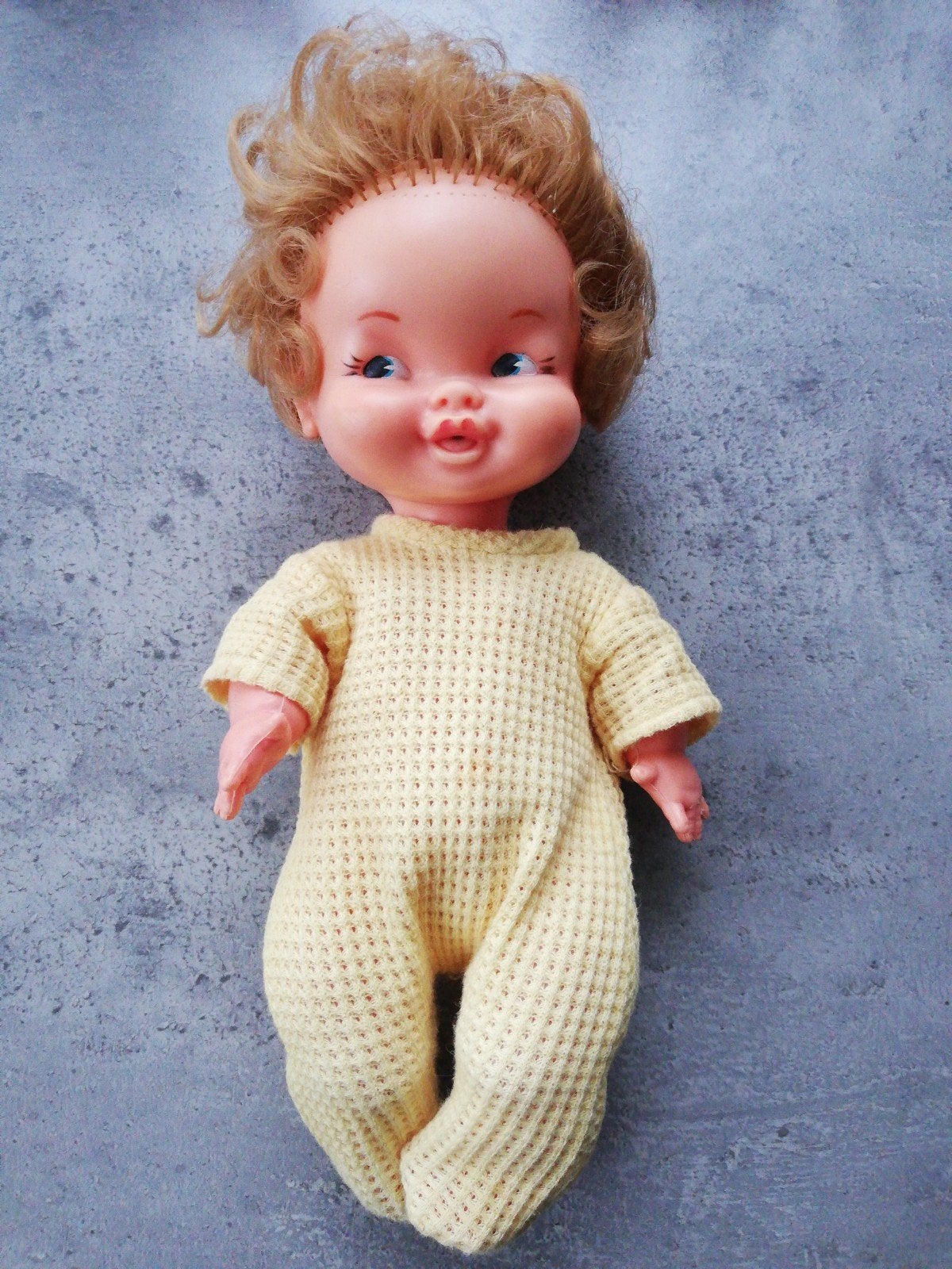 Famosa pop 26 cm, Ophalen of Verzenden, Gebruikt, Pop