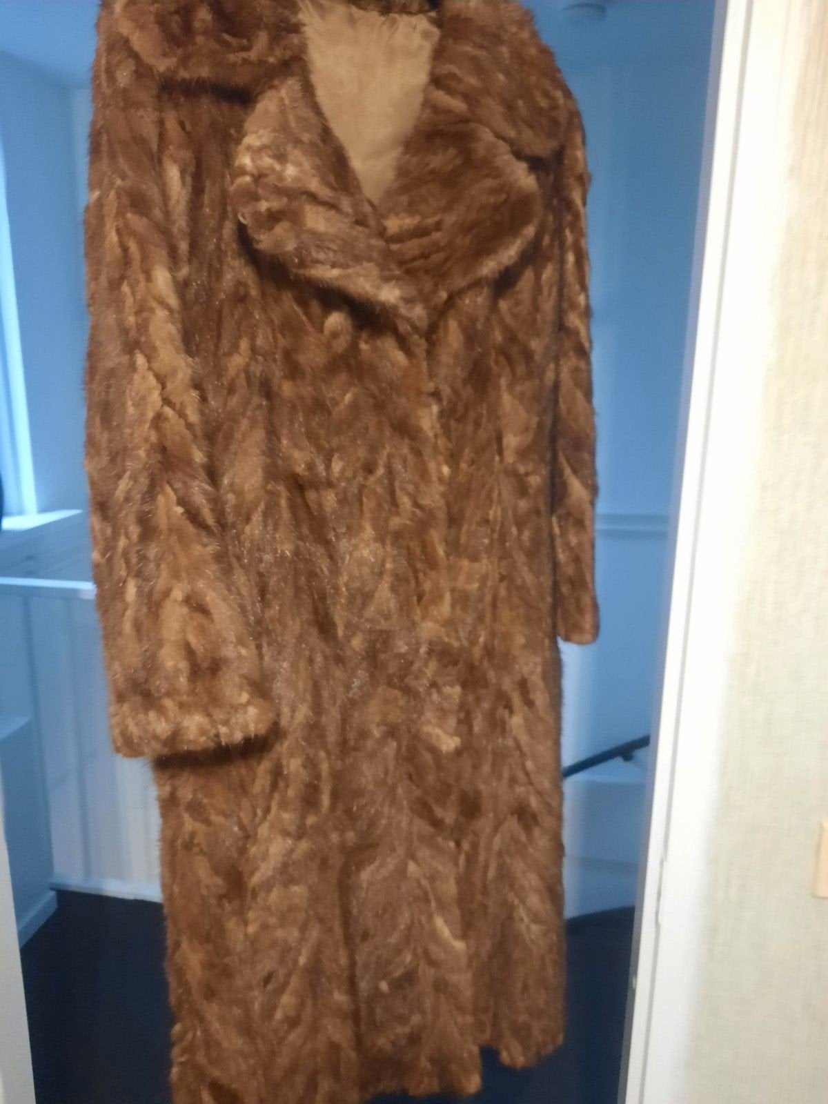3 bontjassen, Kleding | Dames, Ophalen, Zo goed als nieuw, Maat 38/40 (M), Bruin