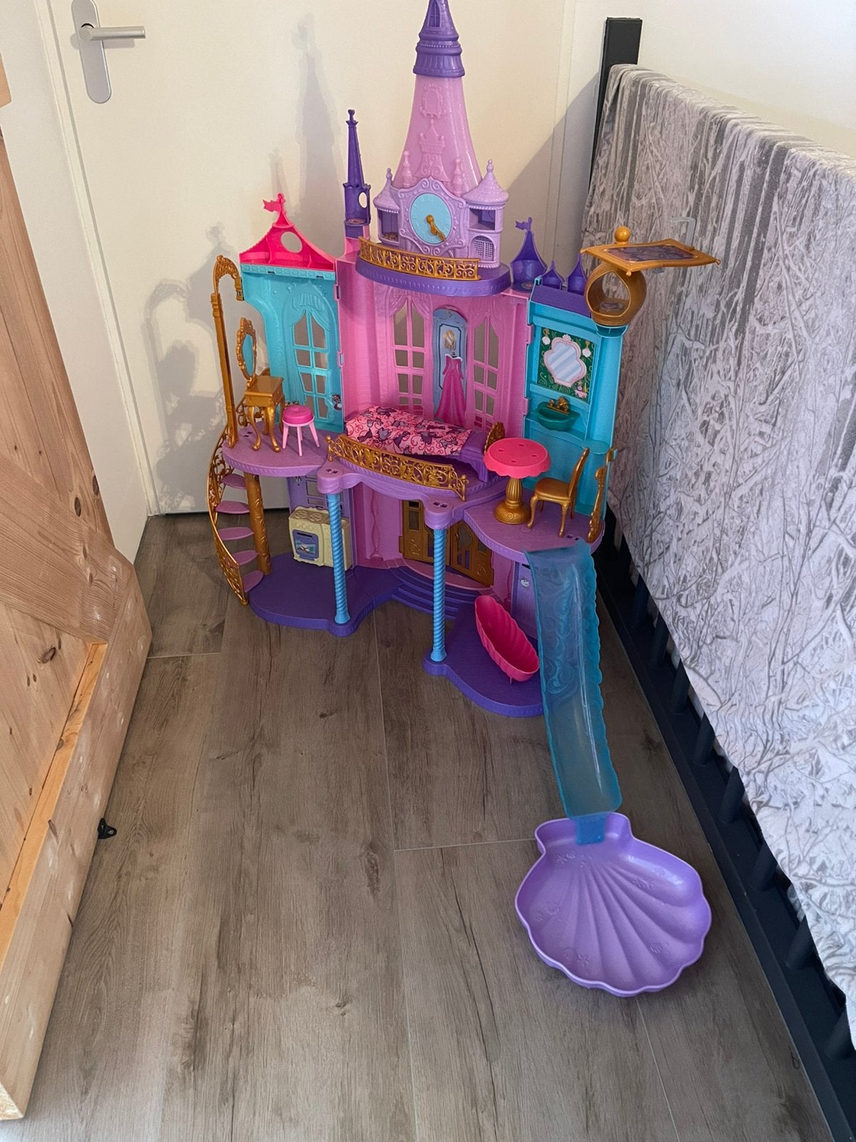 Disney prinsessen kasteel, Kinderen en Baby's, Speelgoed | Poppenhuizen, Ophalen of Verzenden