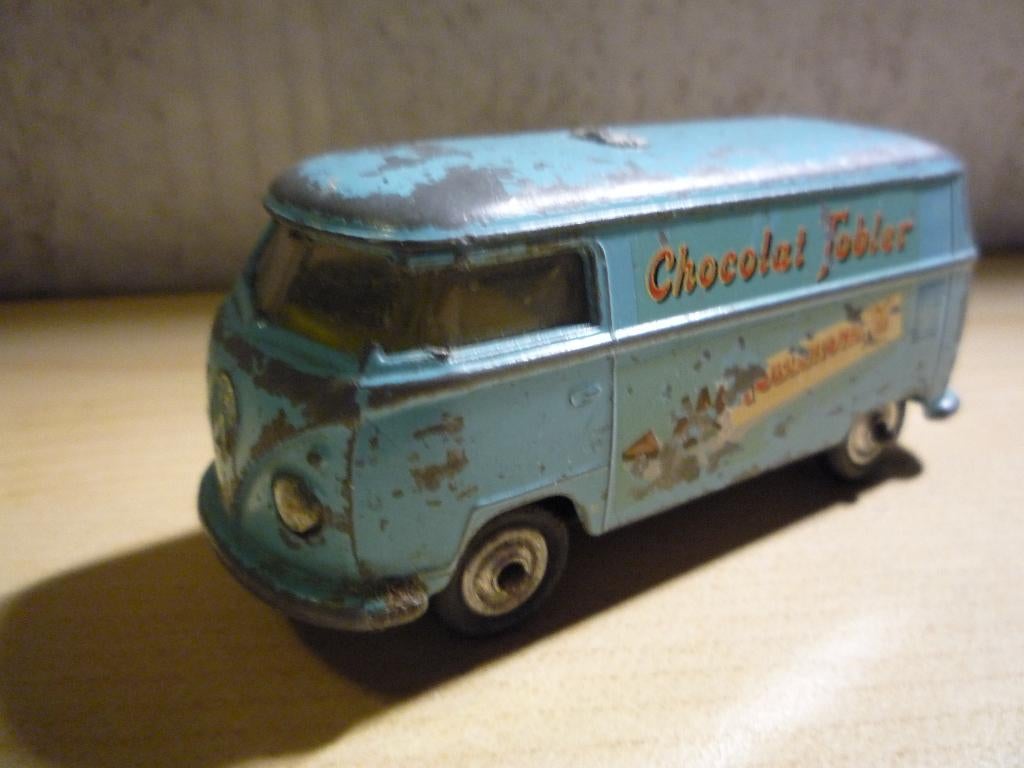 VW Volkswagen Bus T1 Toblerone Corgi Toys 1:43 *OPKNAPPER*, Hobby en Vrije tijd, Modelauto's | 1:43, Gebruikt, Auto, Corgi, Ophalen of Verzenden
