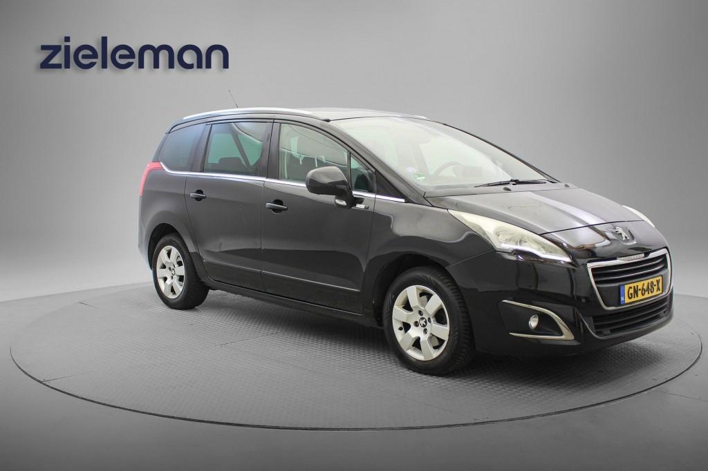 Peugeot 5008 1.2 PureTech Style 7 persoons - Panorama, Navi,, Auto's, Gebruikt, 1199 cc, Met garantie (alle), 7 stoelen