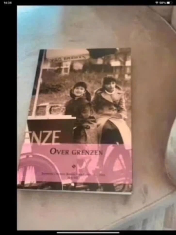 Over Grenzen - Boek over persoonlijke verhalen, Boeken, Ophalen of Verzenden, Nederland, Onbekend, Gelezen