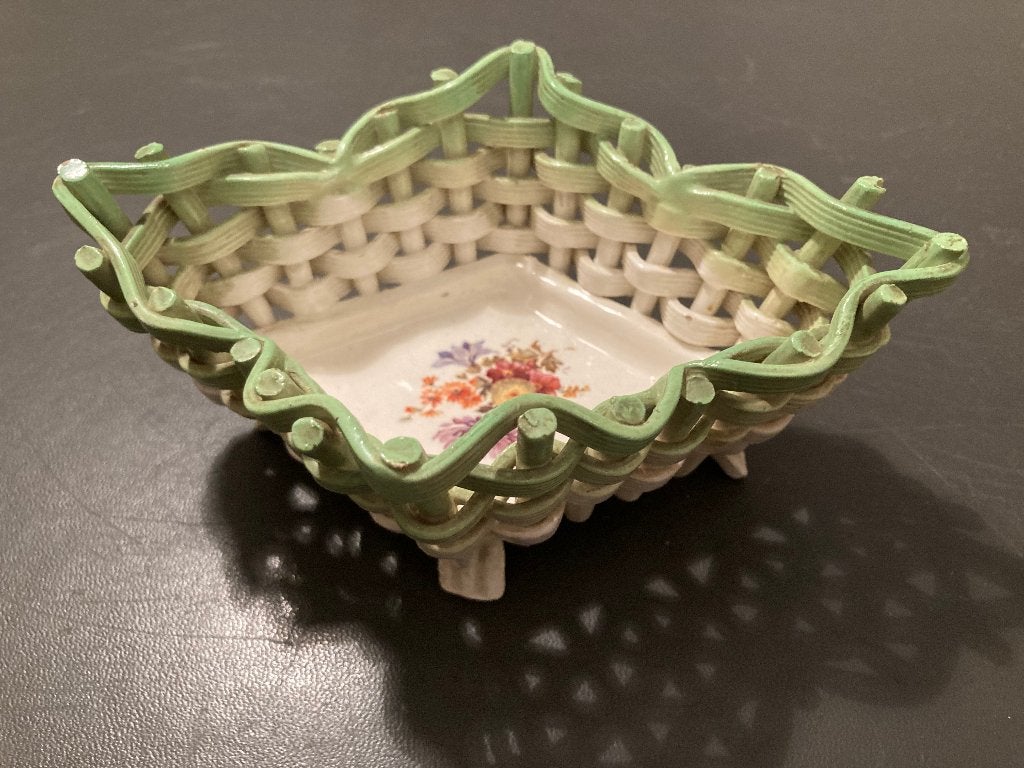 Vintage Keramieken Mandje., Antiek en Kunst, Antiek | Keramiek en Aardewerk, Ophalen of Verzenden