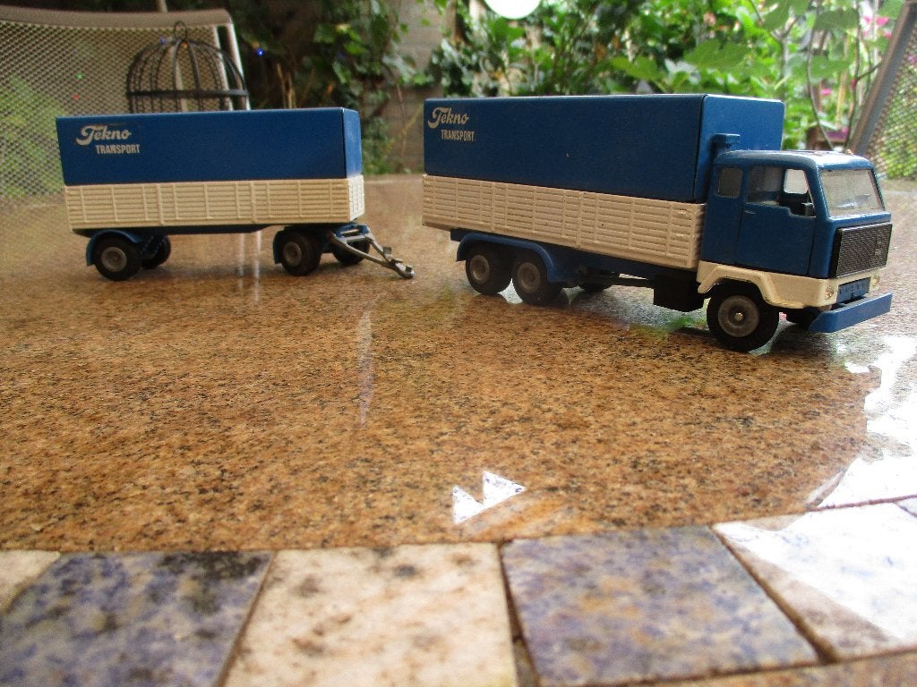 Volvo F89 Tekno Holland, Hobby en Vrije tijd, Modelauto's | 1:50, Verzenden, Gebruikt, Bus of Vrachtwagen, Tekno