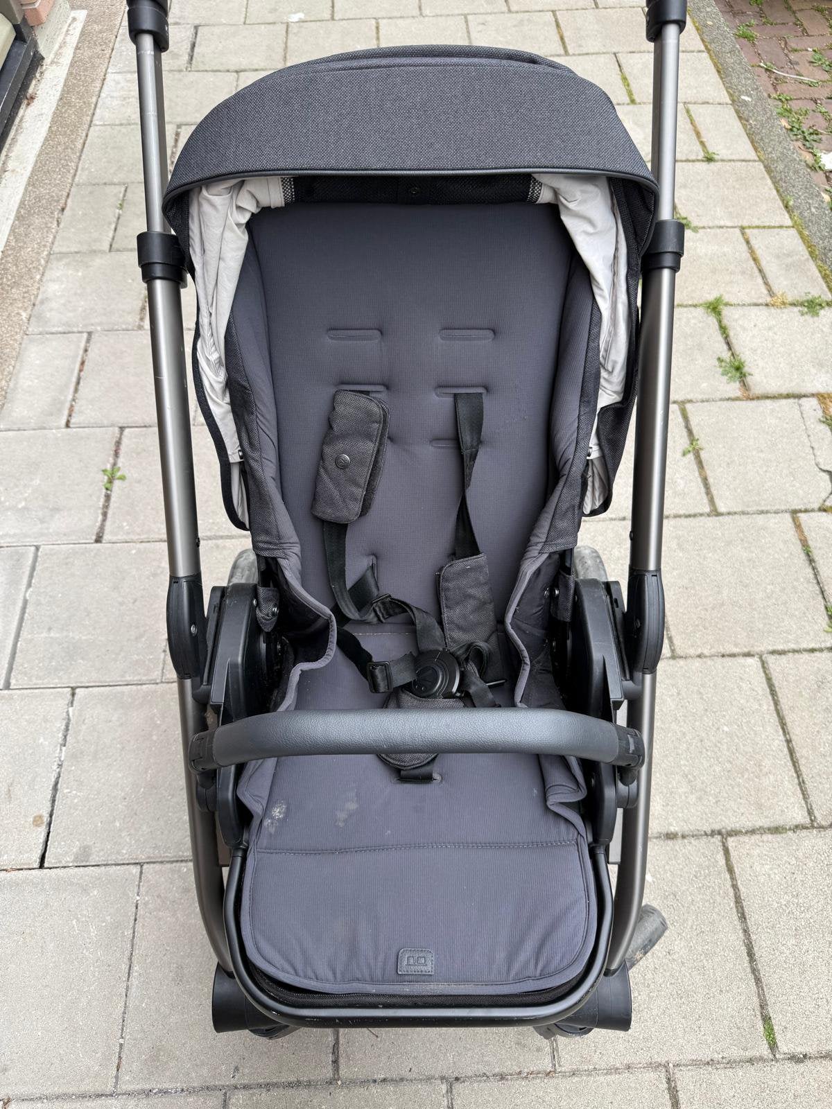 Kinderwagen Mutsy Nio, Ophalen, Zo goed als nieuw, Overige merken, Verstelbare rugleuning