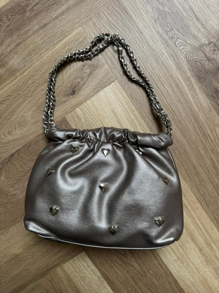 Tas PU Leer Zilverkleur Metallic Grijs Hartjes Tasje Dames, Ophalen of Verzenden, Nieuw, Grijs, Handtas
