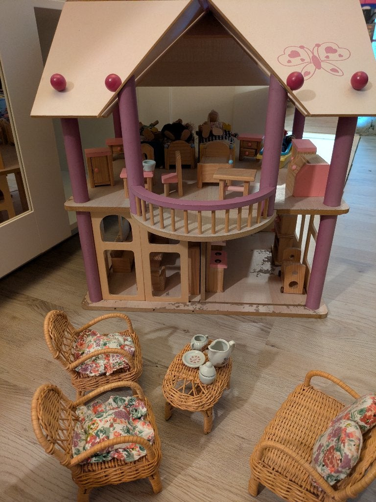 Poppenhuis hout, Kinderen en Baby's, Speelgoed | Poppenhuizen, Ophalen, Gebruikt, Poppenhuis