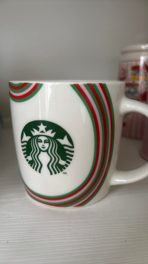 Starbucks mok, Huis en Inrichting, Keuken | Servies, Ophalen of Verzenden, Zo goed als nieuw, Overige stijlen, Kop(pen) en/of Schotel(s)