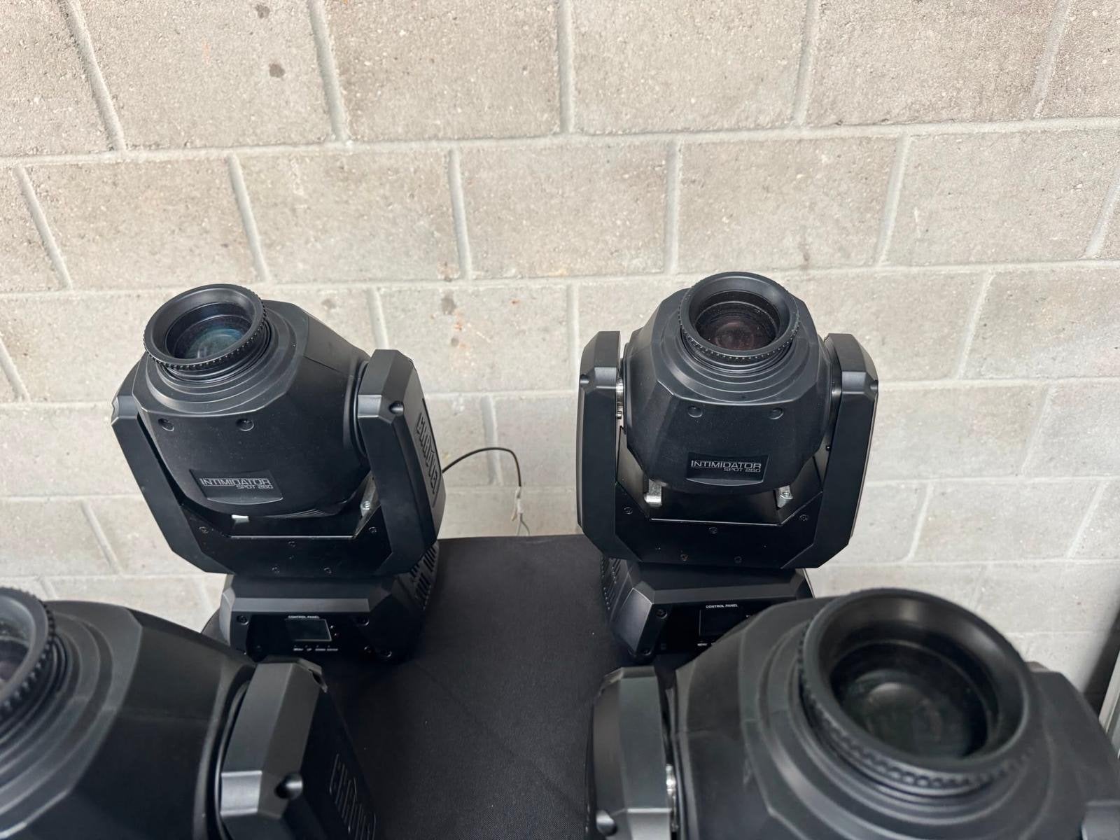 4x Chauvet Intimidator 260 Moving Heads met Flightcase, Ophalen, Gebruikt, ., .