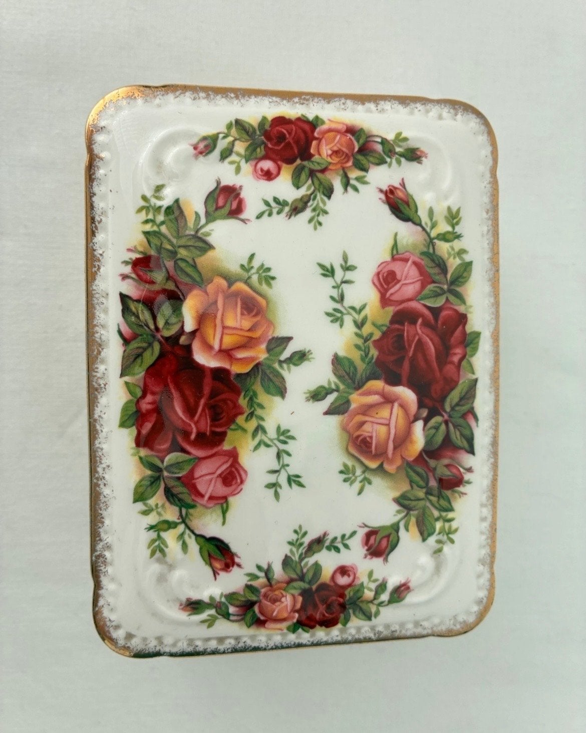 Royal Albert Old Country Roses Porseleinen Doosje, Antiek en Kunst, Ophalen of Verzenden