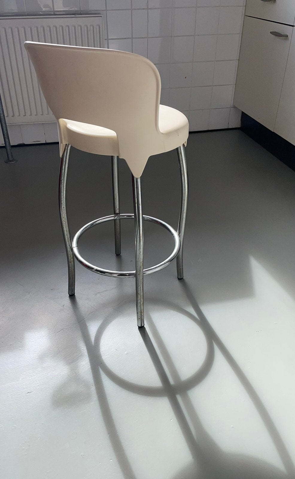 3 stuks design barkrukken teab, Ophalen, 60 tot 90 cm, 2 krukken, Kunststof