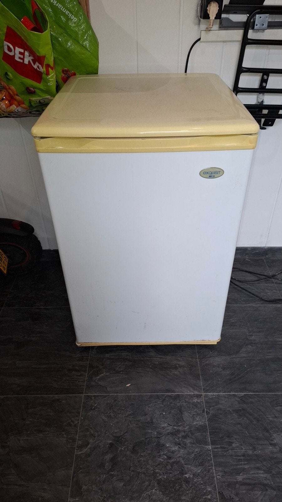 vriezer, Witgoed en Apparatuur, Koelkasten en IJskasten, 85 tot 120 cm, Gebruikt, 75 tot 100 liter, Met aparte vriezer