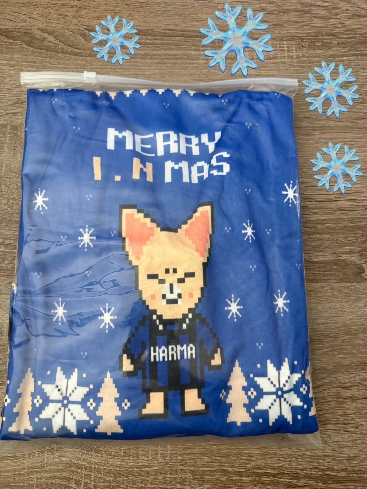 I.N. Stray Kids kersttrui SKZOO Merry I.N.mas maat L nieuw, Ophalen of Verzenden, Nieuw, Kleding