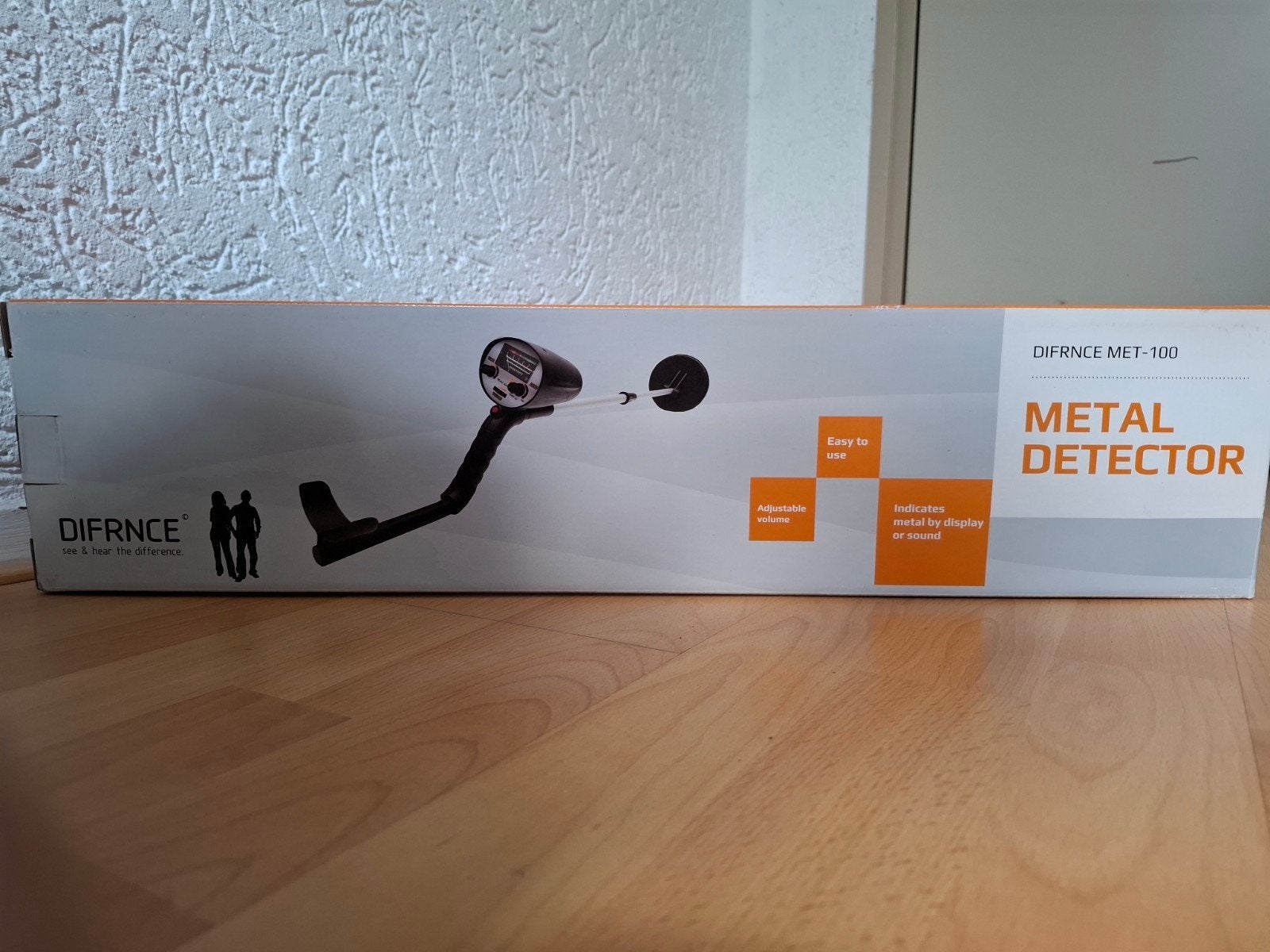 DIFRNCE MET-100 Metaaldetector, Hobby en Vrije tijd, Metaaldetectors, Gebruikt, 30 cm of minder, Instelbare gevoeligheid, Ophalen