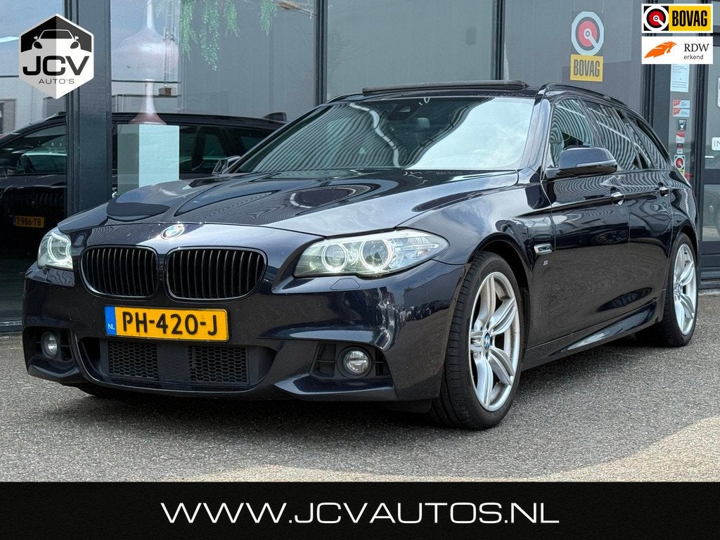 BMW 5-serie Touring 535xd High Executive M-PAKKET/PANO/CAM, Auto's, Automaat, Euro 5, Gebruikt, 2993 cc