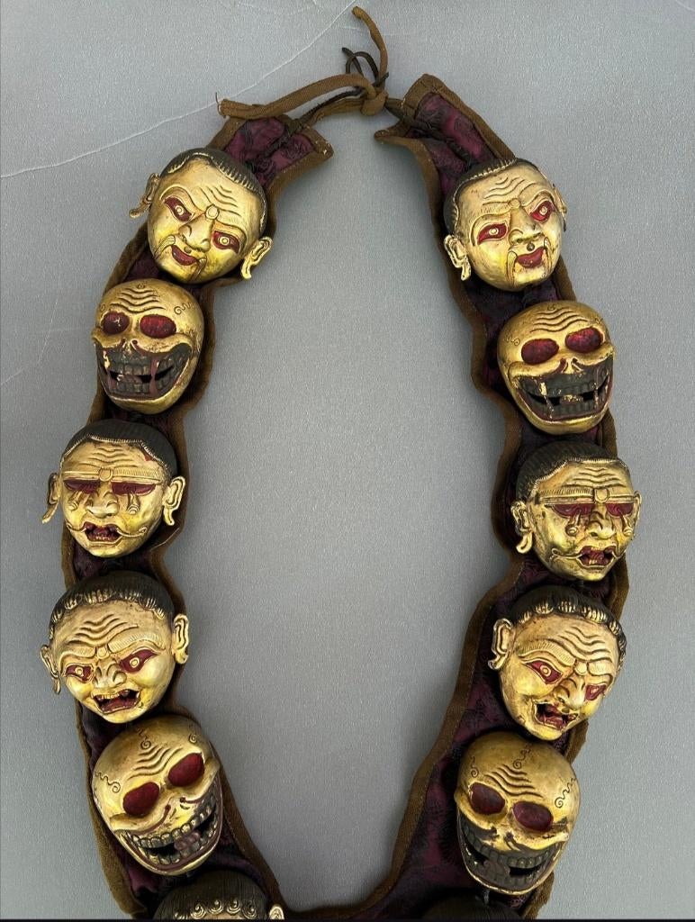 Gezocht: Lama ketting / Tibetaanse “skull mala” kapala mala, Ophalen of Verzenden, Brons