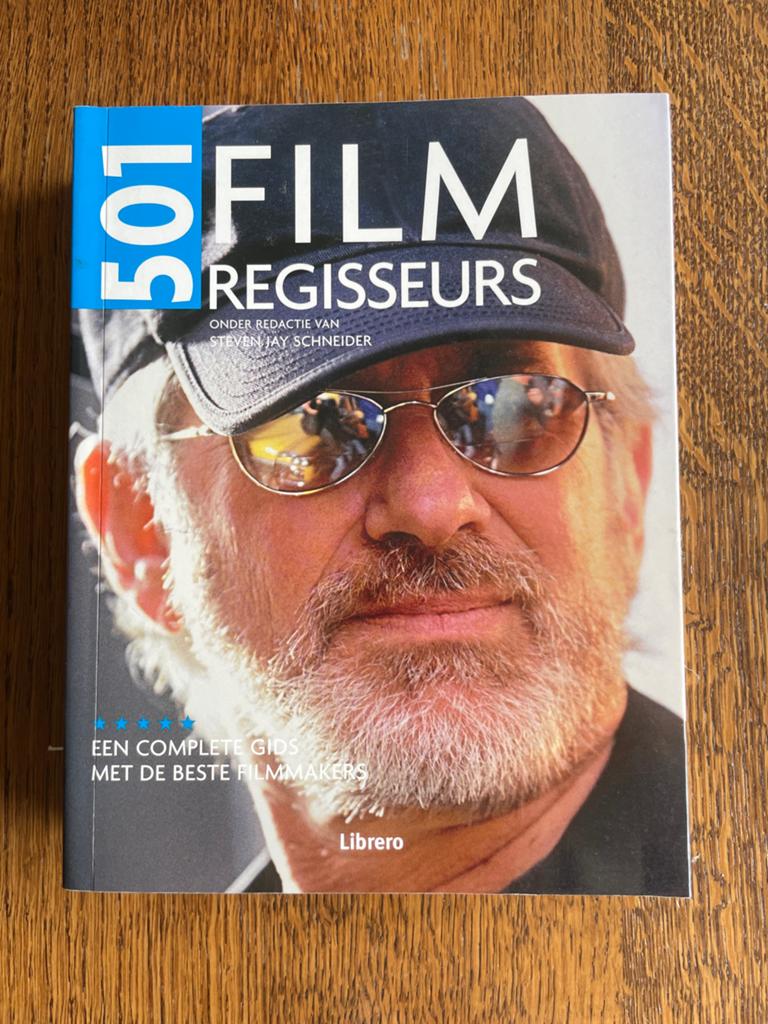 S.J. Schneider - 501 filmregisseurs, S.J. Schneider, Film- of Tv-bewerking, Ophalen of Verzenden, Zo goed als nieuw