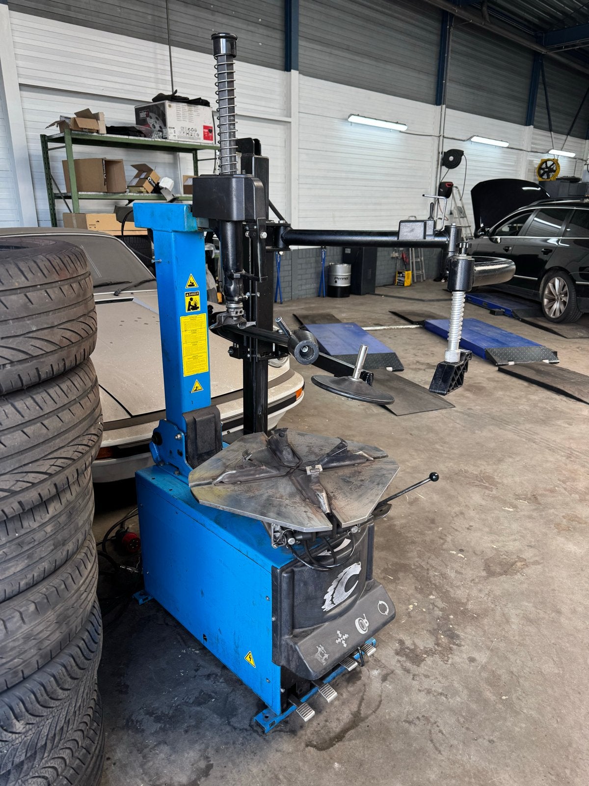 Professionele bandenwisselaar - 2019 model, Auto diversen, Autogereedschap, Ophalen, Gebruikt