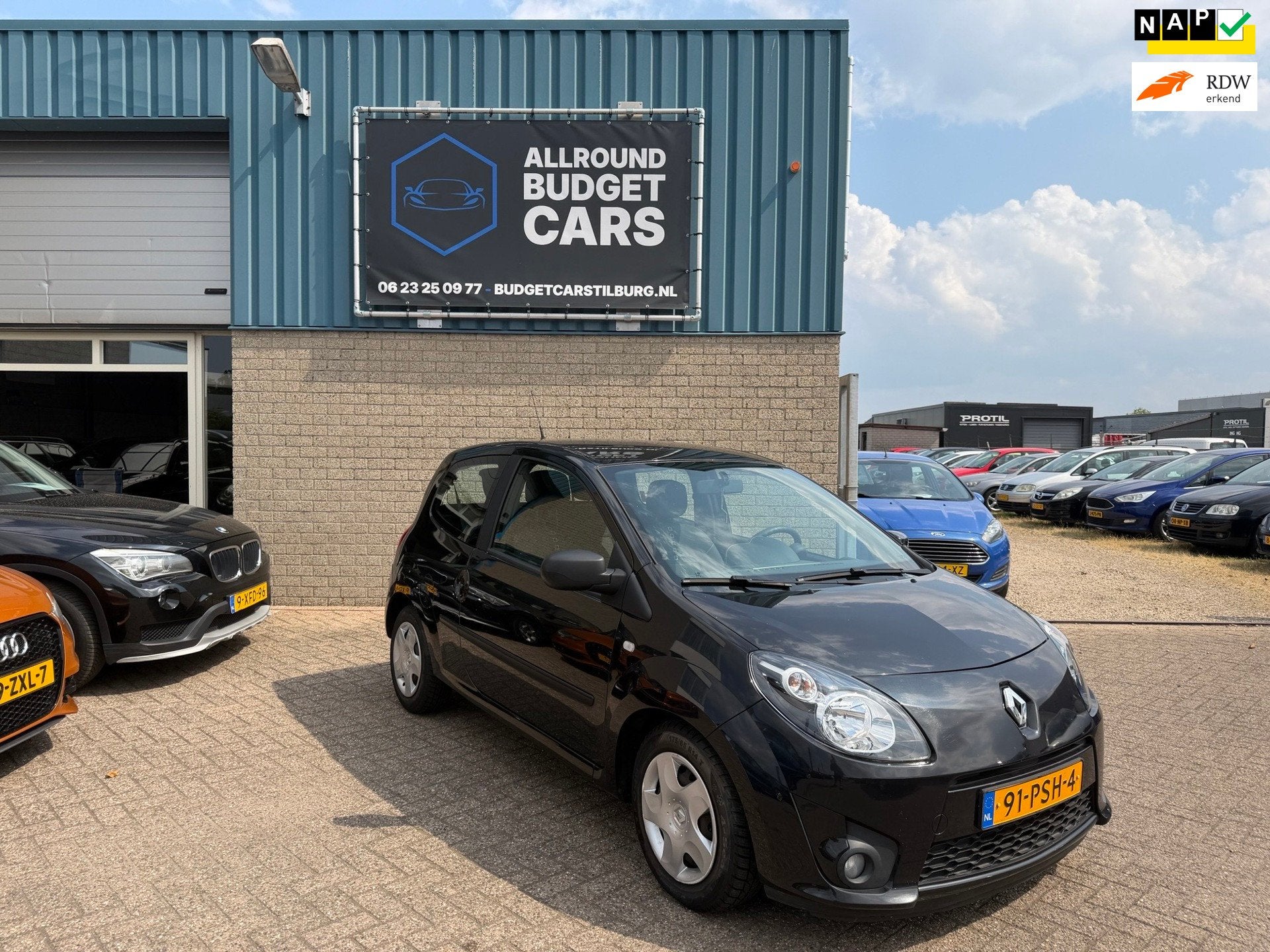 Renault Twingo 1.2-16V Dynamique, Auto's, Renault, Gebruikt, Zwart, 4 cilinders, 4 stoelen