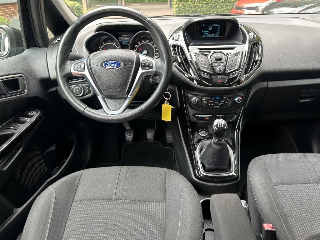 Ford B-MAX 1.0 EcoB. Titanium Slechts 97.000 km! NL-auto, Euro 5, Gebruikt, 750 kg, Met garantie (alle)