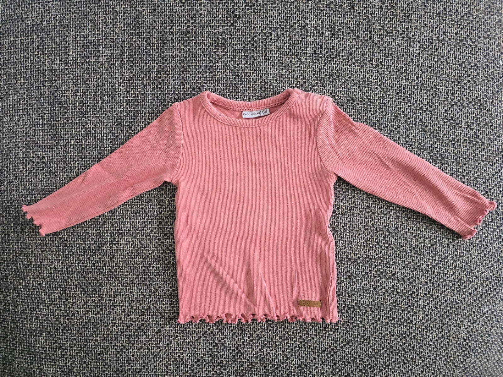 Roze longsleeve ribstof maat 68 Prénatal, Kinderen en Baby's, Prénatal, Meisje, Ophalen of Verzenden, Zo goed als nieuw