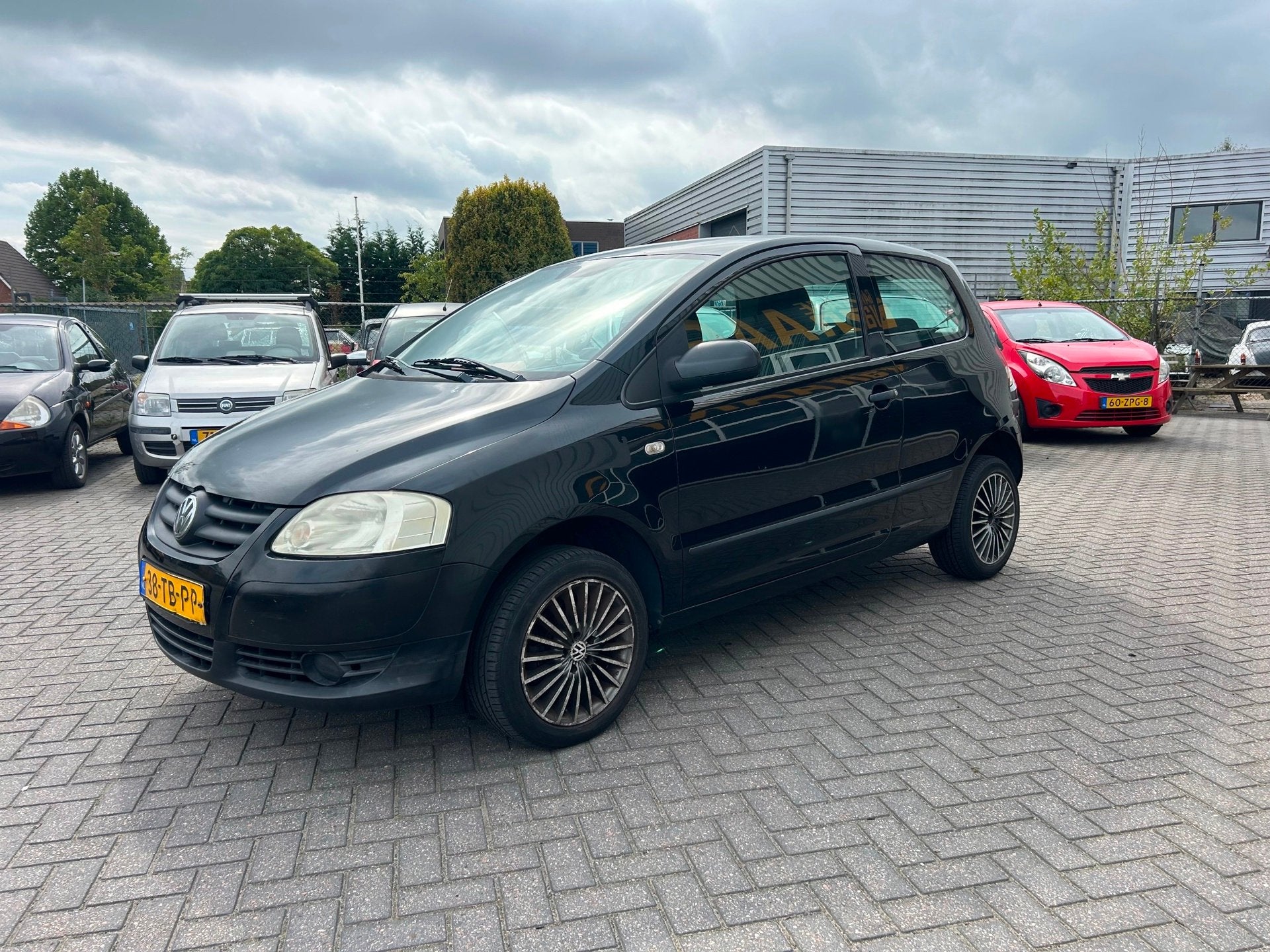Volkswagen Fox 1.4 Trendline | APK 09-2027 |, Auto's, Voorwielaandrijving, 4 cilinders, 4 stoelen, Origineel Nederlands