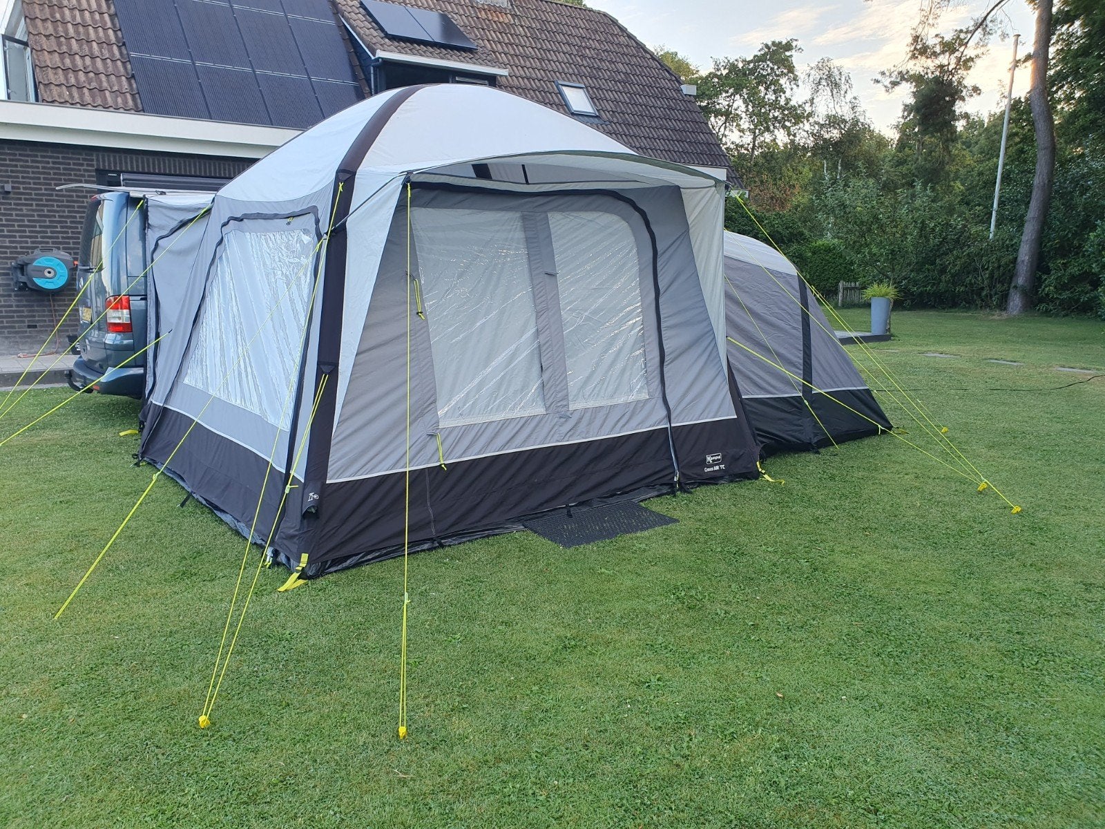 kampa cross air tc bustent + uitbouw. vraagprijs, Ophalen, Zo goed als nieuw, Tot en met 4