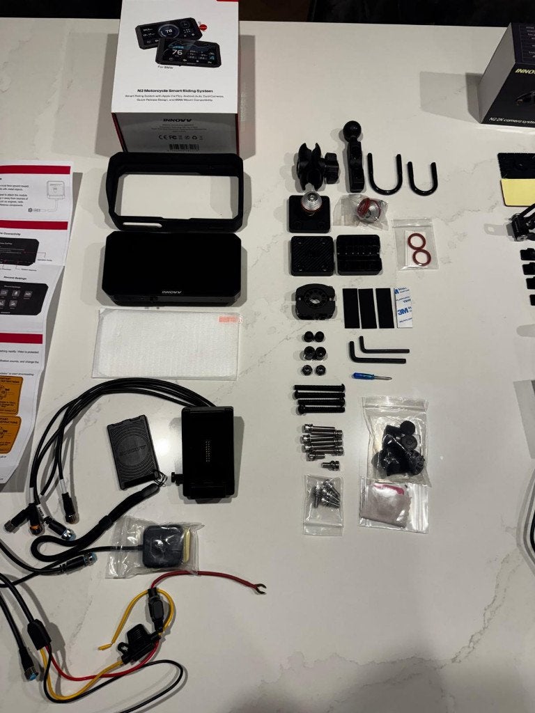 Foto 2 van INNOVV N3 Smart Riding System + N2 2K camera’s – compleet