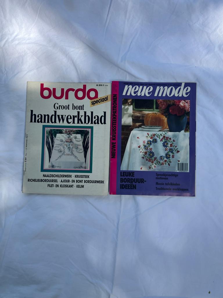 Burda & Neue Mode Handwerkbladen met patronen, Ophalen of Verzenden, Gebruikt, Overige typen