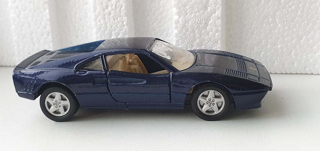 Ferrari 288 GTO. Maisto, Ophalen of Verzenden, Gebruikt, Auto, Overige merken